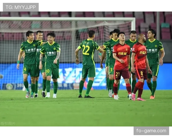 Rodrygo闪耀4-4-2阵型,攻防两端成球队关键先生 Rodrygo闪耀4-4-2阵型,攻防两端成球队关键先生