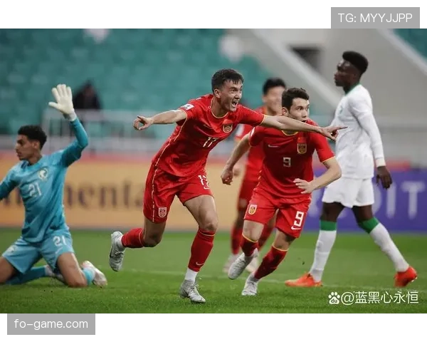 2023年足球新秀大赏揭晓：青春风暴闪耀绿茵，未来之星崭露头角