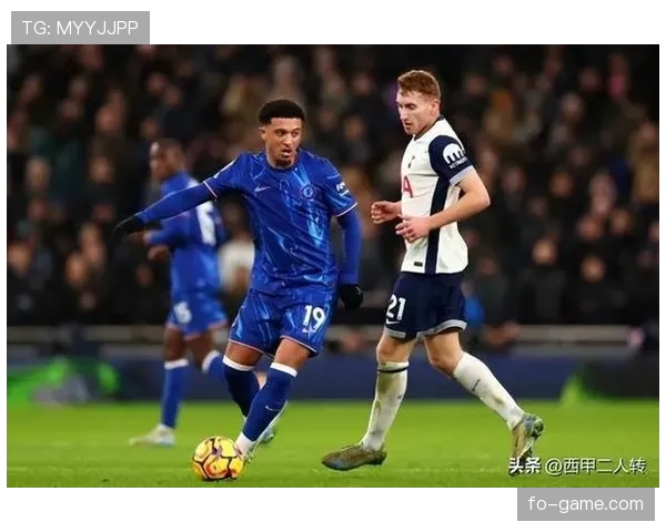 英超科尔:新赛季目标明确,球队剑指冠军引关注 英超科尔:新赛季目标明确,球队剑指冠军引关注