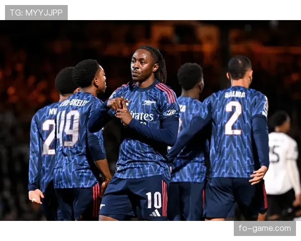 阿森纳2025赛季展望：新星闪耀战术焕新，争冠之路值得期待