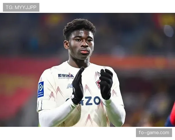 Osimhen 创非洲球员进球纪录 Osimhen 创非洲球员进球纪录