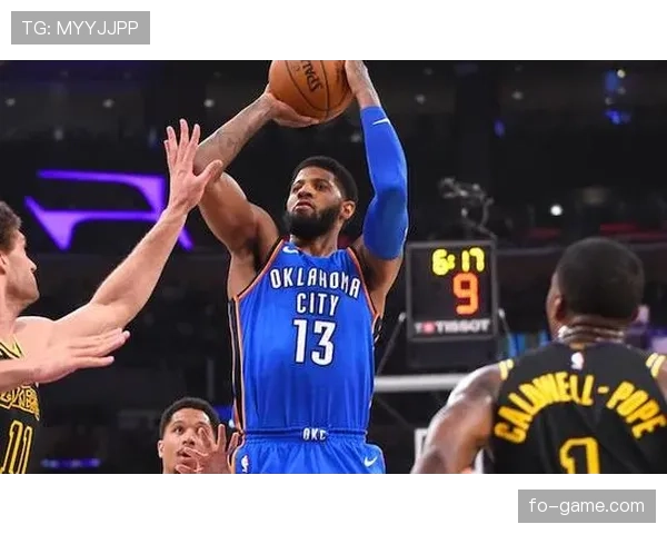 乔丹·普尔无球跑动频率提升助勇士拉开比分差距